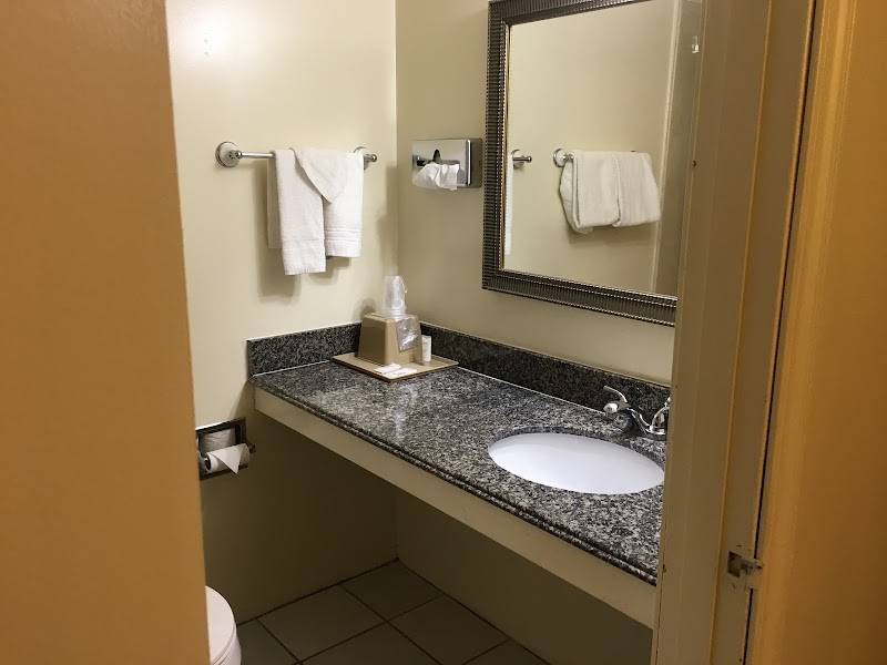 Big Spring Inn Madisonville